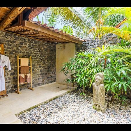 Louka Beach Bali Tianyar Екстер'єр фото