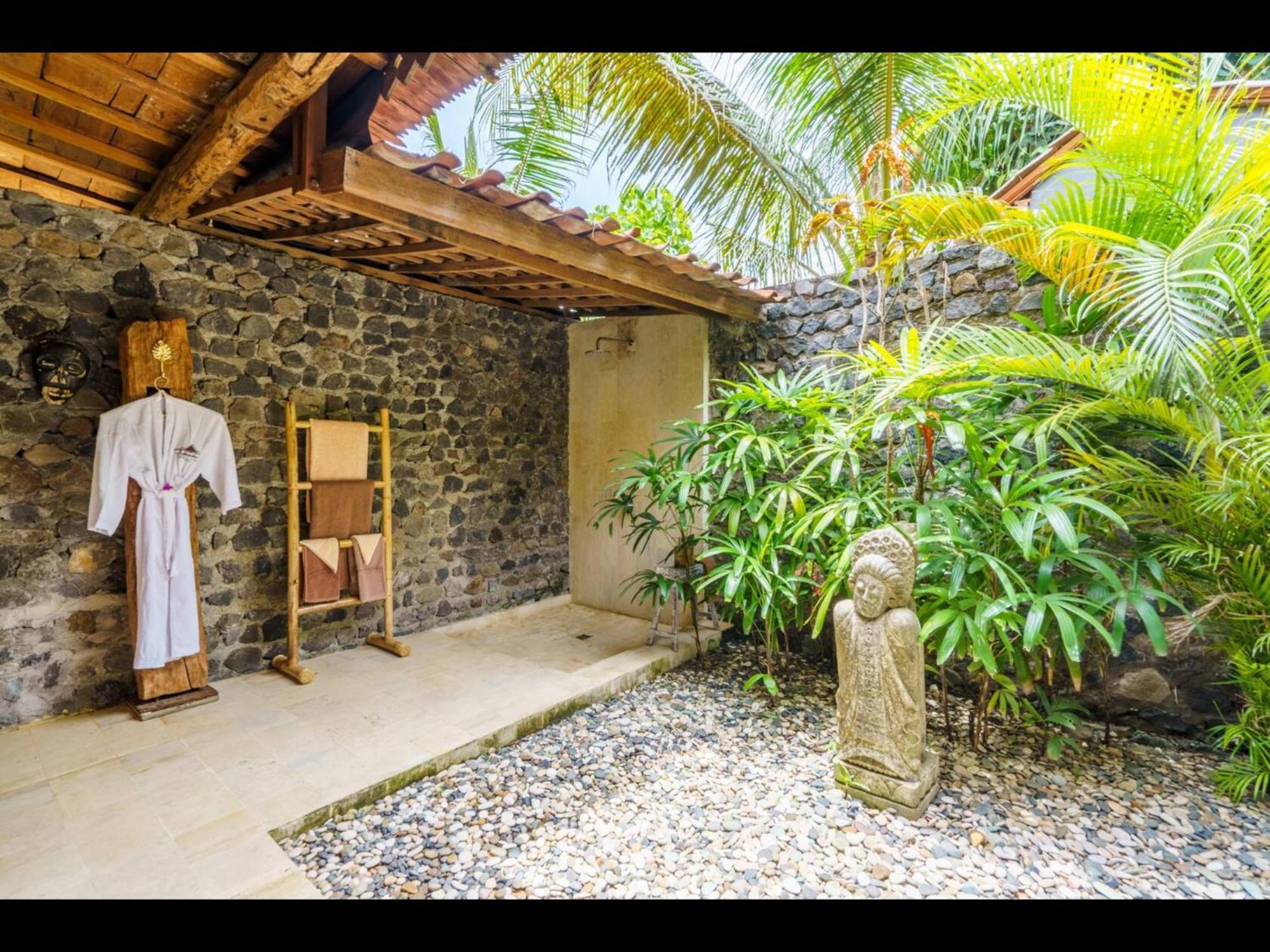 Louka Beach Bali Tianyar Екстер'єр фото