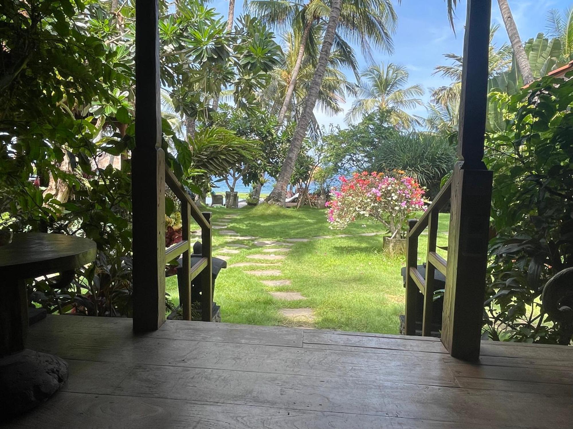 Louka Beach Bali Tianyar Екстер'єр фото