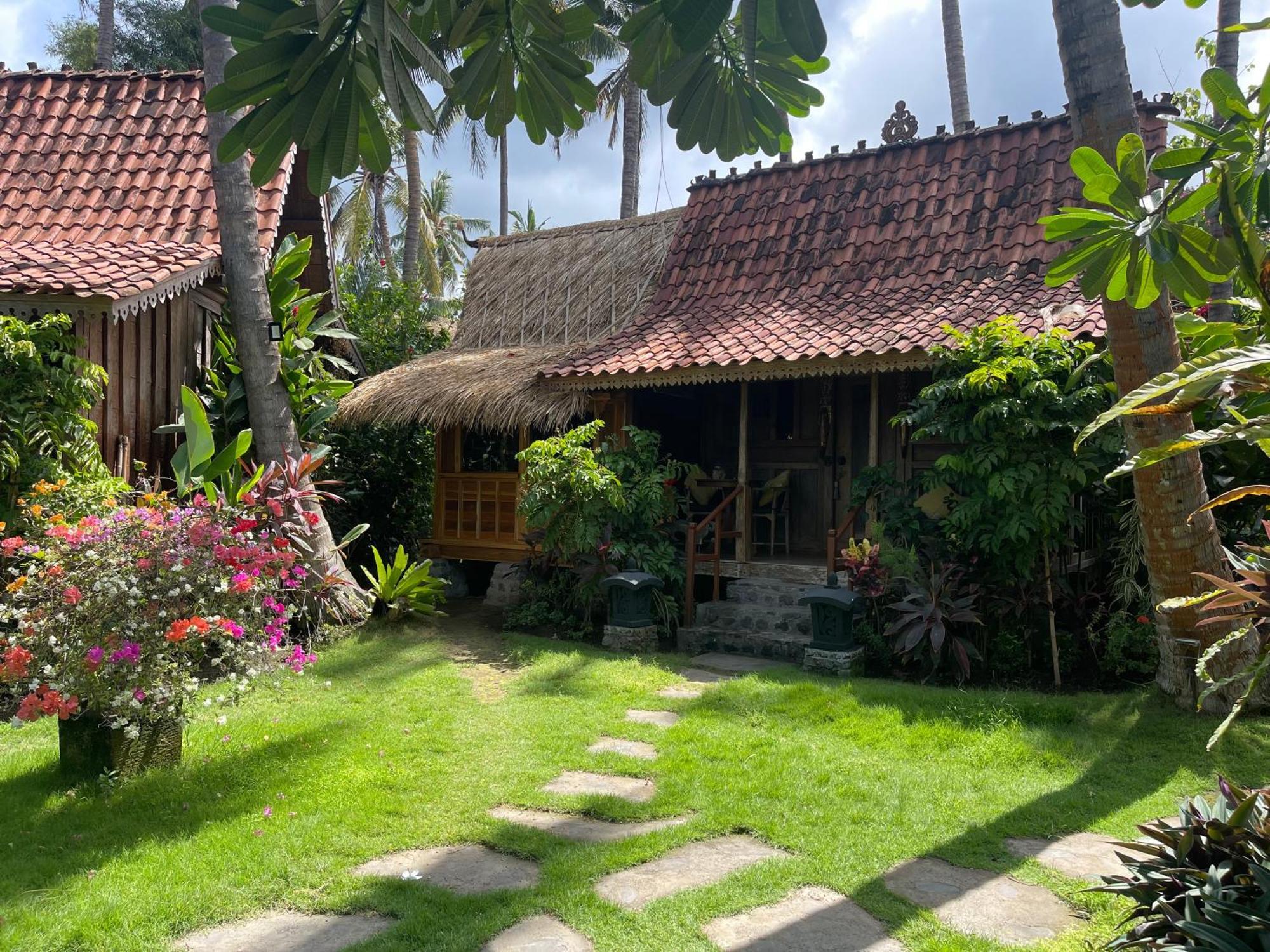 Louka Beach Bali Tianyar Екстер'єр фото